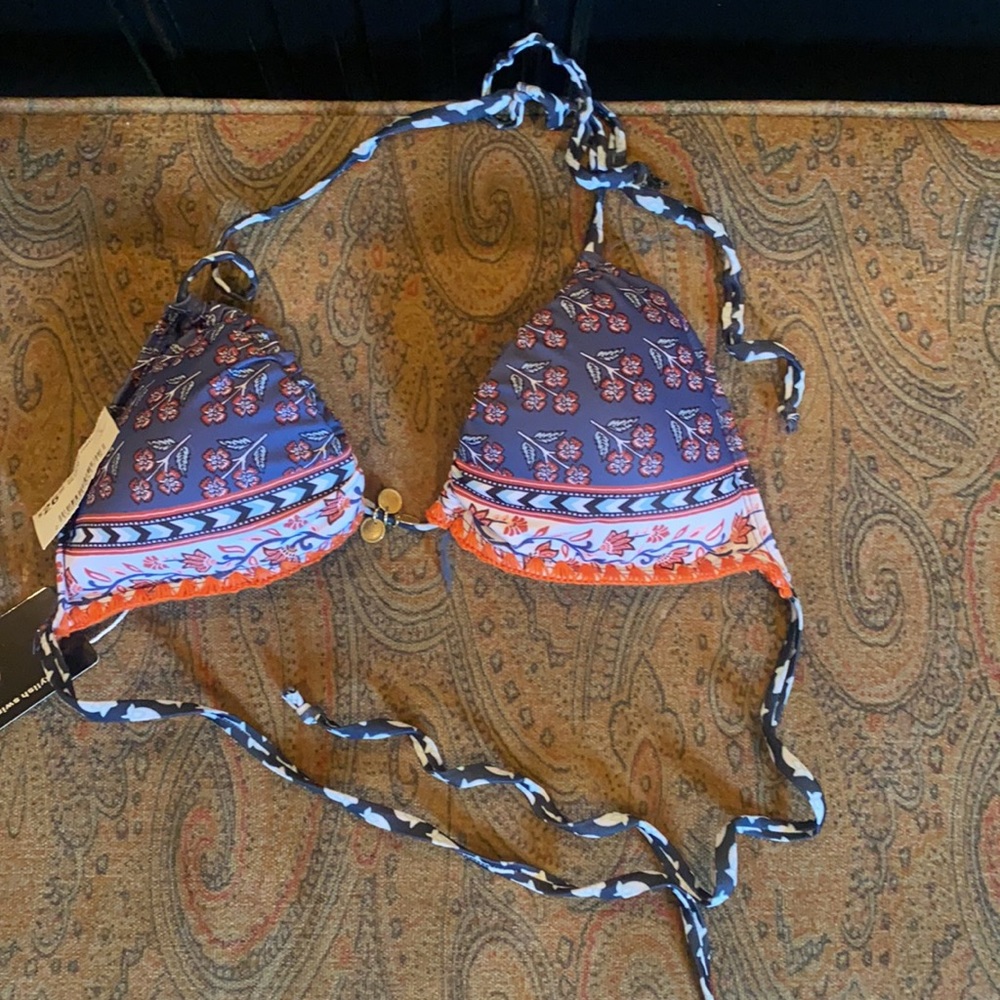 Bathing Suit - Picture 3 of 4